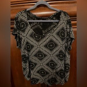 Lucky Brand Black and Cream Geometric Knit  Blouse 2X